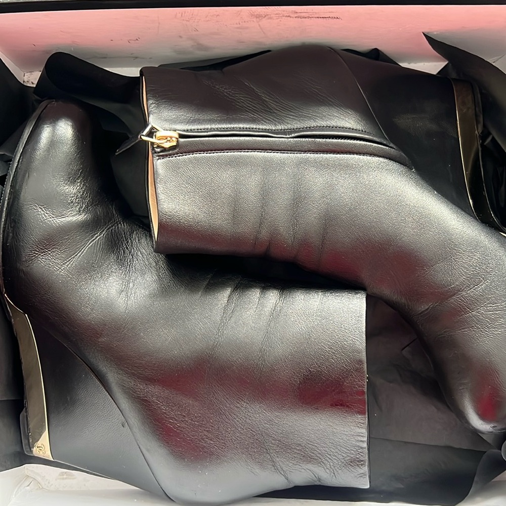 Chanel Short Boots/Booties - Picture 2 of 9